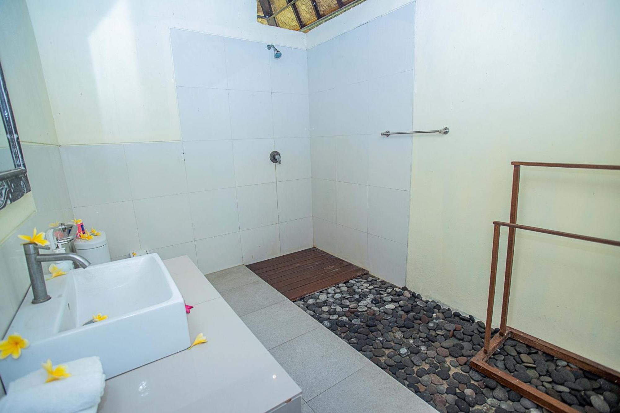 D'Muncuk Huts Lembongan Otel Dış mekan fotoğraf